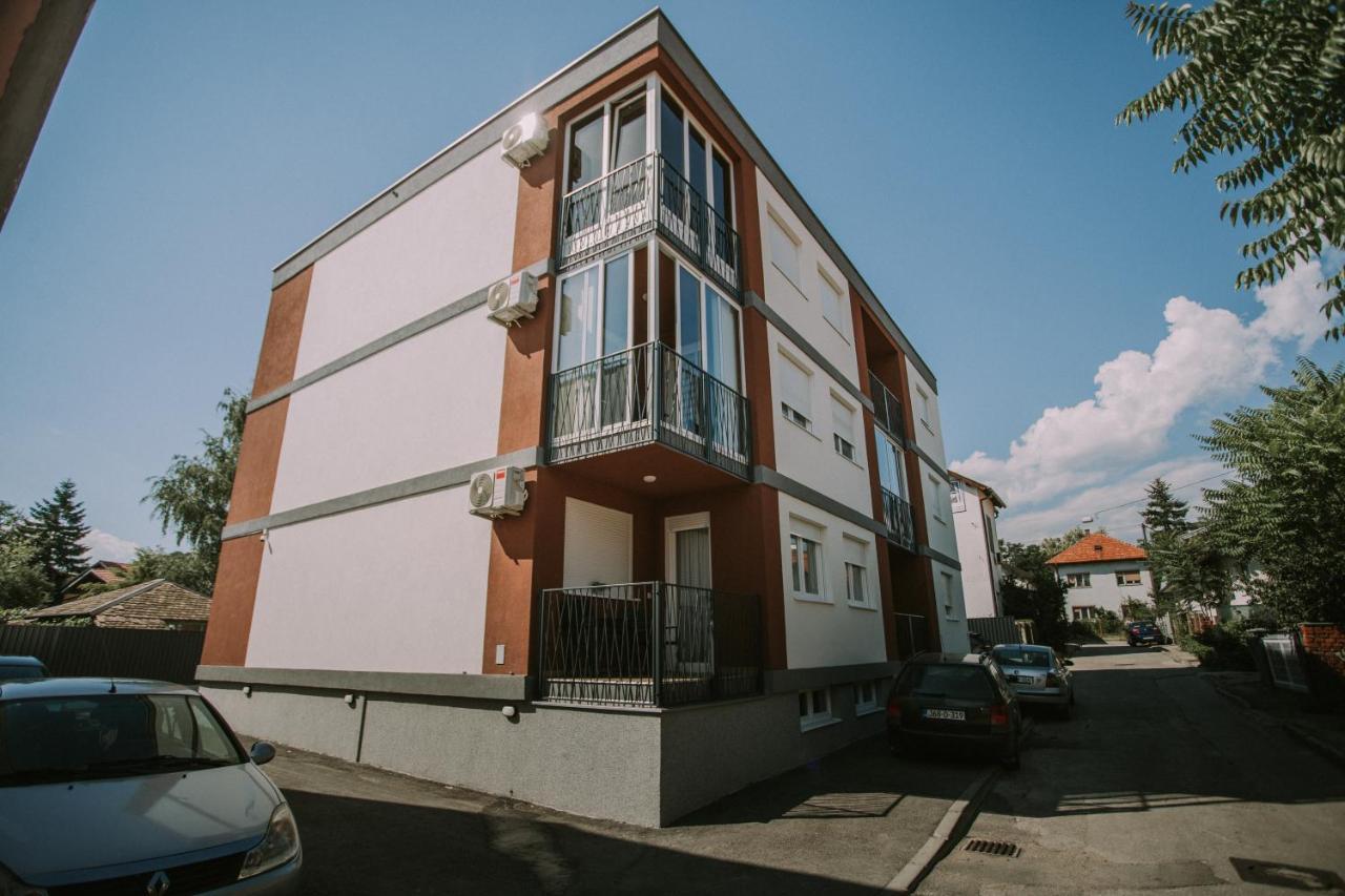 Apartment Vila Idila Tuzla Ngoại thất bức ảnh